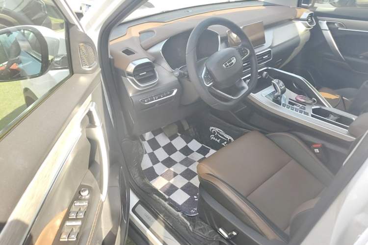 Used Geely Auto Coolray 2019 260T DCT Explorer China VI Standard Driver Seat