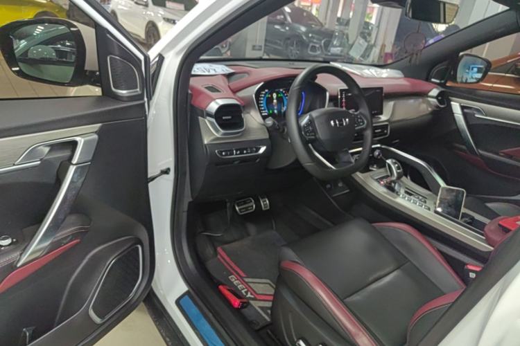 Used Geely Auto Coolray 2019 Sport Model 260T DCT Battle China V Standard Driver Seat