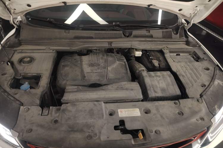 Used Geely Auto Coolray 2019 Sport Version 260T DCT Battle China VI Standard Engine Bay