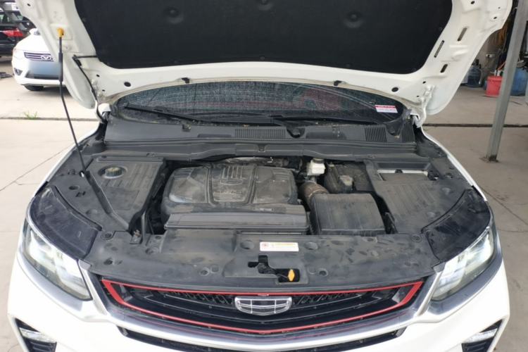 Used Geely Auto Coolray 2019 Sport Version 260T DCT Battle China VI Standard Engine Bay