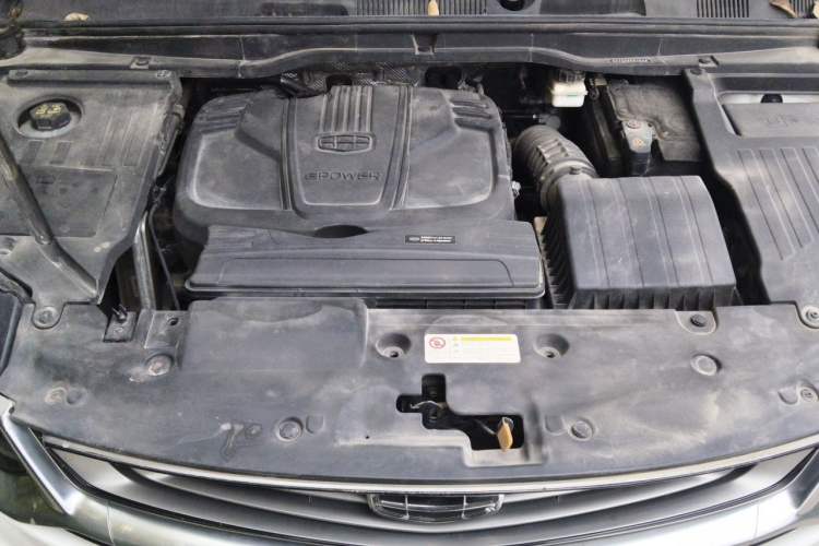 Used Geely Auto Coolray 2019 260T DCT Explorer China VI Standard Engine Bay