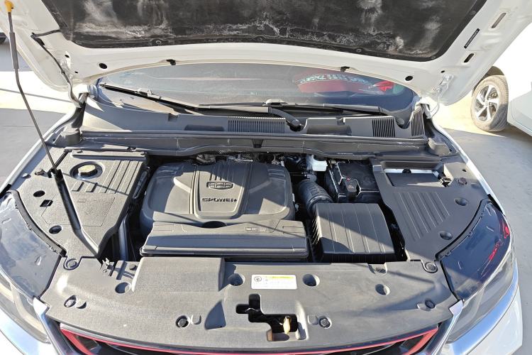 Used Geely Auto Coolray 2019 Sport Model 260T DCT Patrol China V Standard Engine Bay