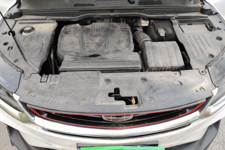 Used Geely Auto Coolray 2019 Sport Version 260T DCT Battle China VI Standard Engine Bay
