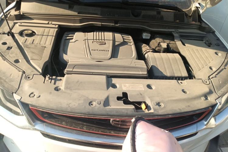 Used Geely Auto Coolray 2019 Sport Model 260T DCT Battle China V Standard Engine Bay