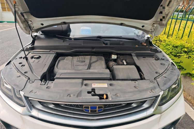 Used Geely Auto Coolray 2019 260T DCT Knight China V Standard Engine Bay