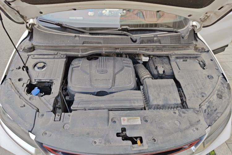 Used Geely Auto Coolray 2019 Sport Version 260T DCT Battle China VI Standard Engine Bay