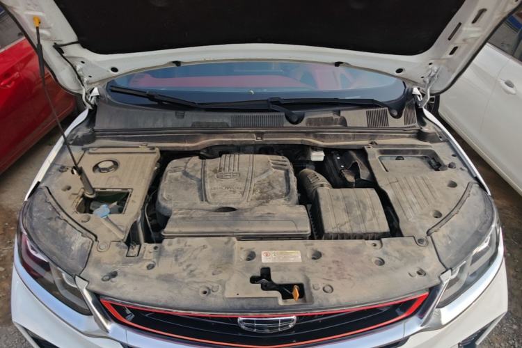 Used Geely Auto Coolray 2019 Sport Version 260T DCT Battle China VI Standard Engine Bay