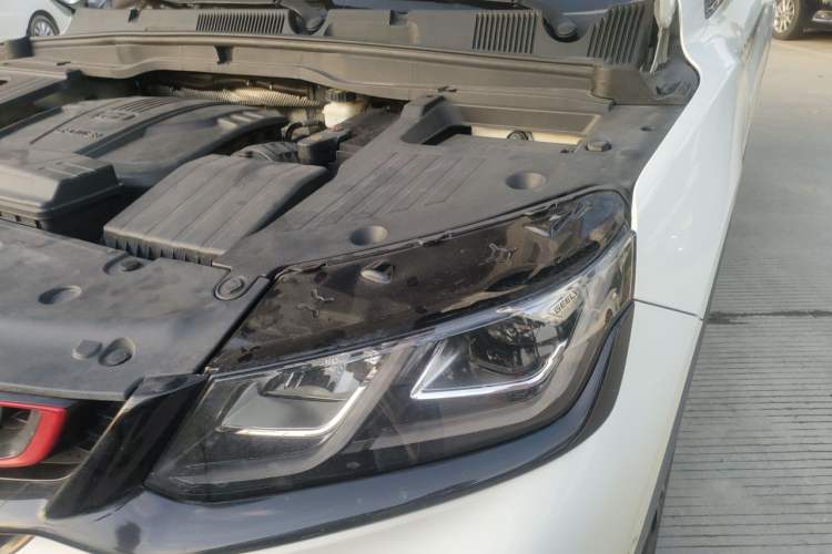 Used Geely Auto Coolray 2019 Sport Model 260T DCT Battle China V Standard Engine Bay Left
