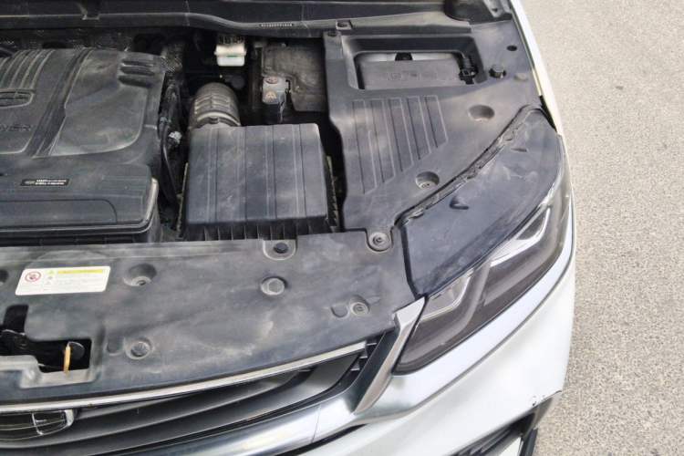 Used Geely Auto Coolray 2019 260T DCT Explorer China VI Standard Engine Bay Left