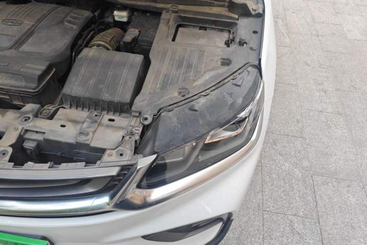 Used Geely Auto Coolray 2019 260T DCT Explorer China VI Standard Engine Bay Left