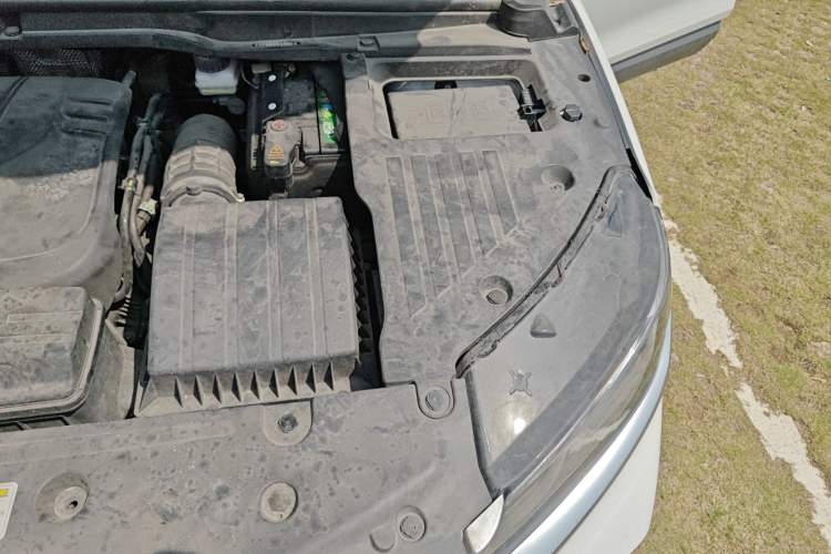 Used Geely Auto Coolray 2019 260T DCT Knight China VI Standard Engine Bay Left