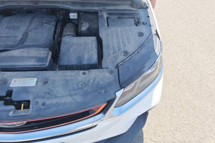 Used Geely Auto Coolray 2019 Sport Model 260T DCT Patrol China V Standard Engine Bay Left