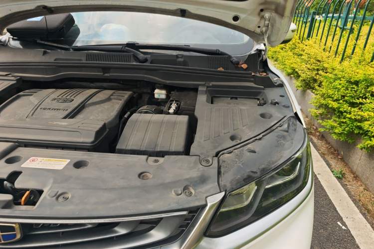 Used Geely Auto Coolray 2019 260T DCT Knight China V Standard Engine Bay Left