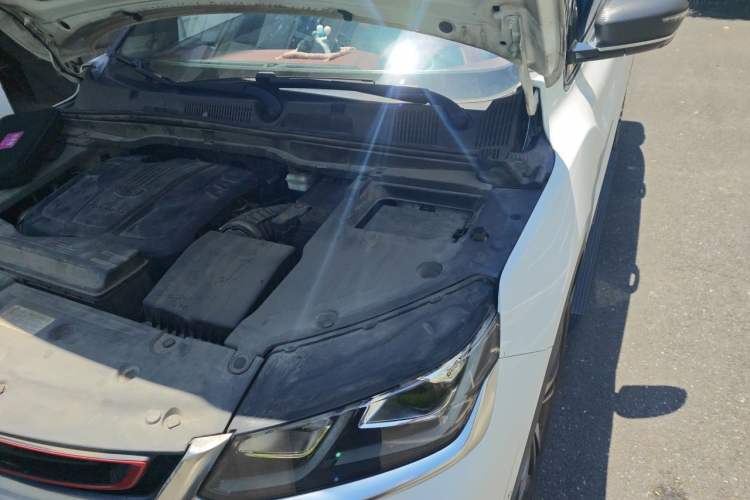 Used Geely Auto Coolray 2019 Sport Model 260T DCT Battle China V Standard Engine Bay Left