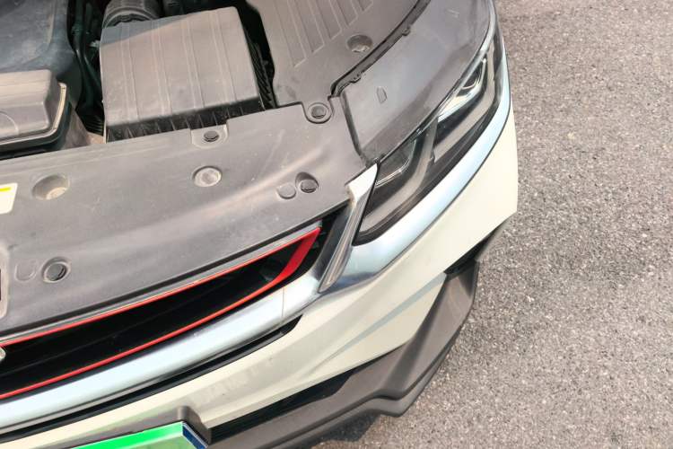 Used Geely Auto Coolray 2019 Sport Version 260T DCT Explorer China VI Standard Engine Bay Left