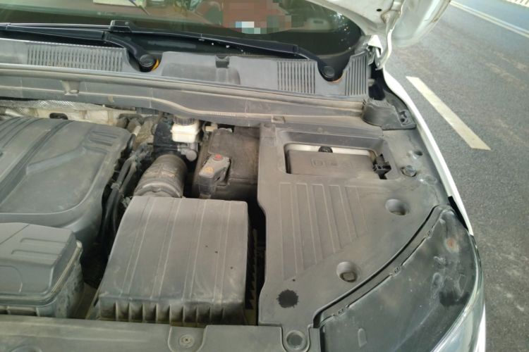 Used Geely Auto Coolray 2019 Sport Version 260T DCT Explorer China VI Standard Engine Bay Left