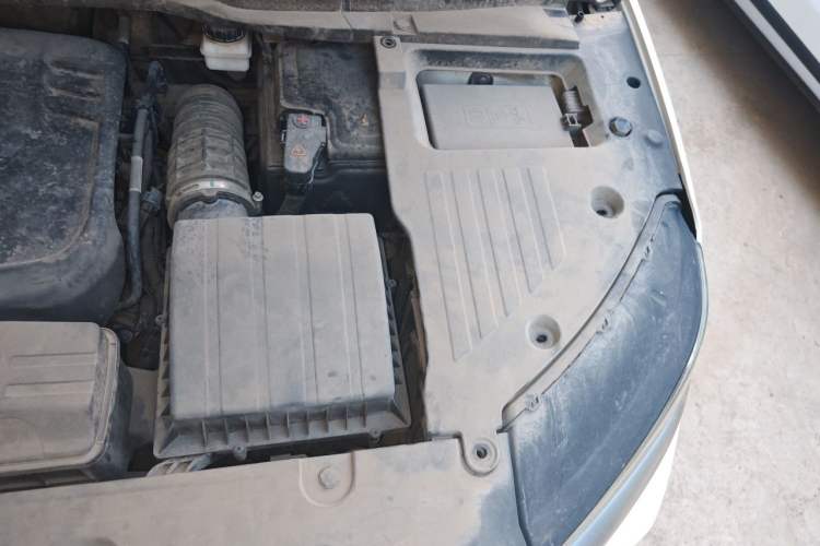 Used Geely Auto Coolray 2019 Sport Model 260T DCT Battle China V Standard Engine Bay Left
