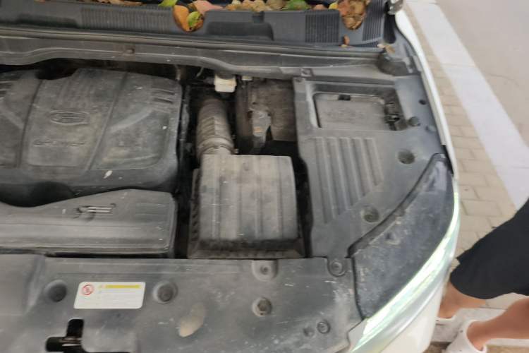 Used Geely Auto Coolray 2019 260T DCT Knight China VI Standard Engine Bay Left
