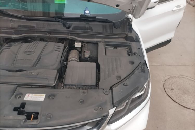 Used Geely Auto Coolray 2019 260T DCT Knight China VI Standard Engine Bay Left