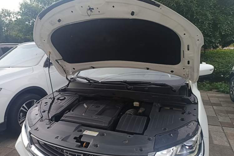 Used Geely Auto Coolray 2019 260T DCT Knight China VI Standard Engine Bay