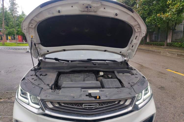 Used Geely Auto Coolray 2019 260T DCT Knight China VI Standard Engine Bay