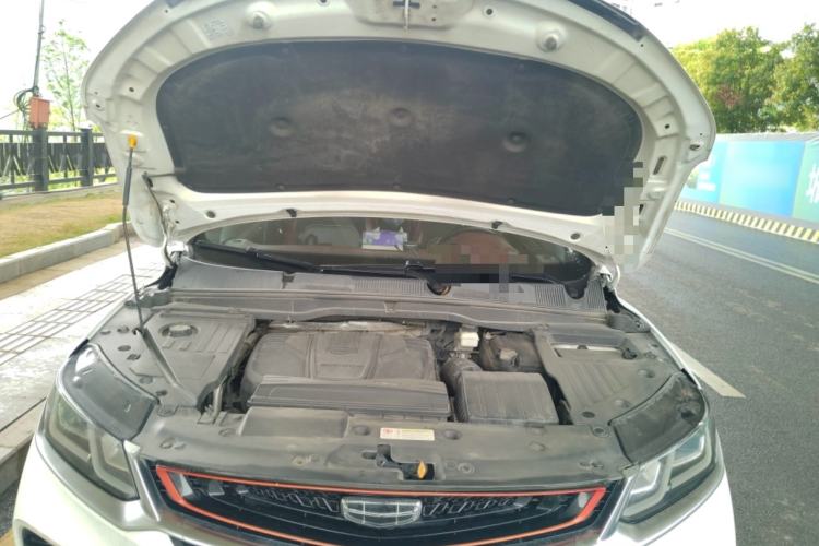 Used Geely Auto Coolray 2019 Sport Version 260T DCT Explorer China VI Standard Engine Bay
