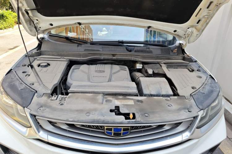 Used Geely Auto Coolray 2019 260T DCT Knight China V Standard Engine Bay