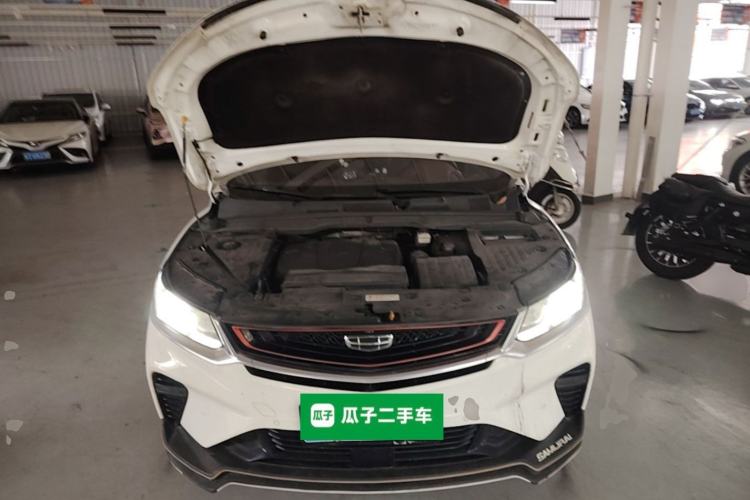 Used Geely Auto Coolray 2019 Sport Version 260T DCT Battle China VI Standard Engine Bay