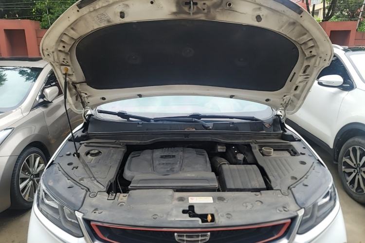 Used Geely Auto Coolray 2019 260T DCT Knight China VI Standard Engine Bay