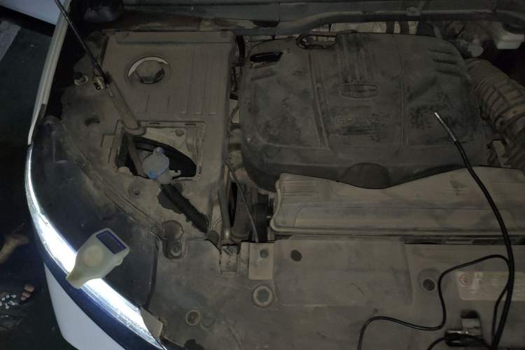 Used Geely Auto Coolray 2019 260T DCT Knight China VI Standard Engine Bay Right