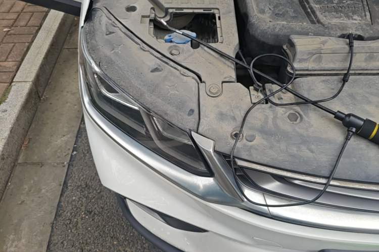 Used Geely Auto Coolray 2019 260T DCT Explorer China V Standard Engine Bay Right