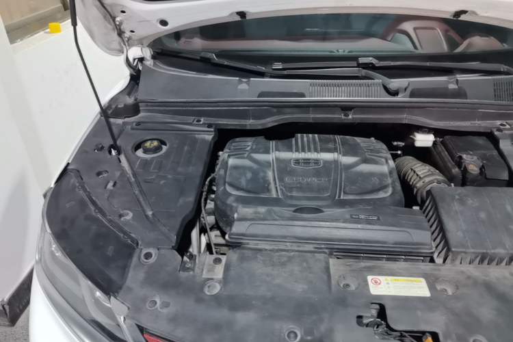 Used Geely Auto Coolray 2019 Sport Version 260T DCT Explorer China VI Standard Engine Bay Right