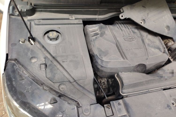 Used Geely Auto Coolray 2019 260T DCT Knight China VI Standard Engine Bay Right