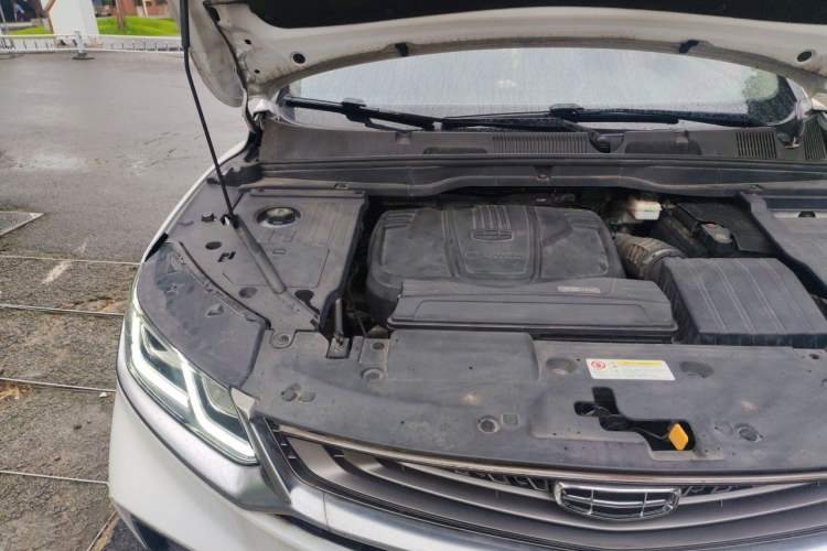Used Geely Auto Coolray 2019 260T DCT Knight China VI Standard Engine Bay Right