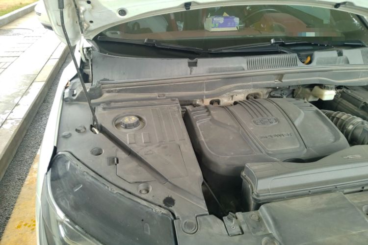 Used Geely Auto Coolray 2019 Sport Version 260T DCT Explorer China VI Standard Engine Bay Right