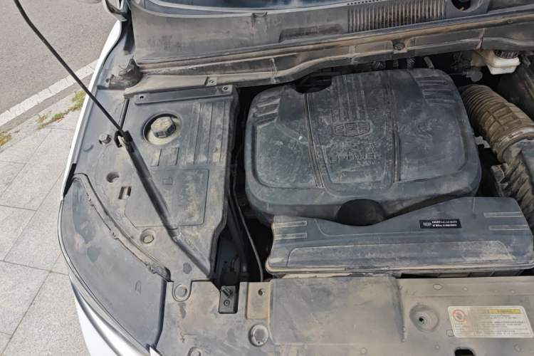 Used Geely Auto Coolray 2019 Sport Version 260T DCT Battle China VI Standard Engine Bay Right