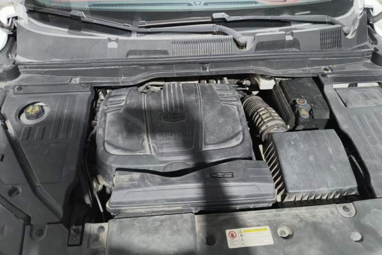 Used Geely Auto Coolray 2019 Sport Version 260T DCT Explorer China VI Standard Engine Bay