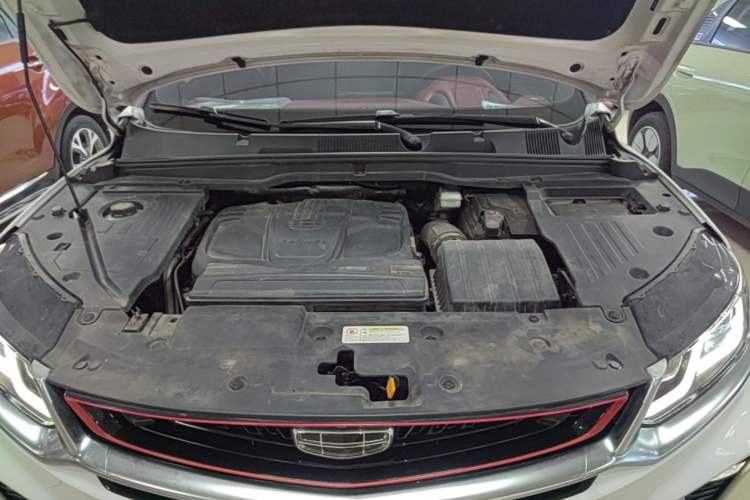 Used Geely Auto Coolray 2019 Sport Model 260T DCT Battle China V Standard Engine Bay