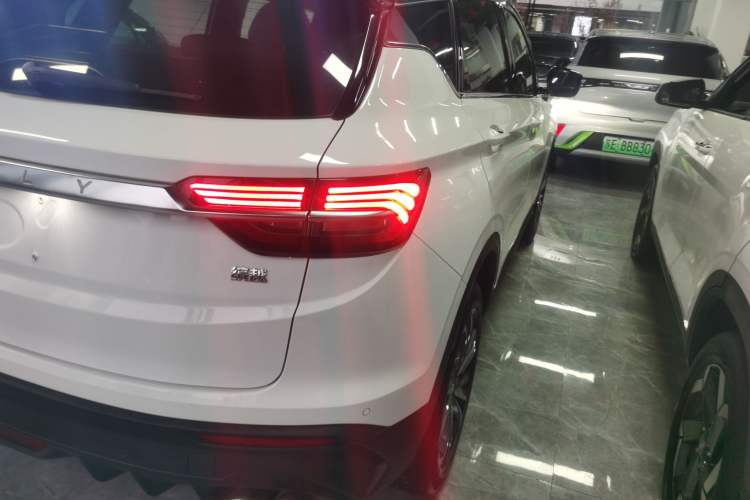 Used Geely Auto Coolray 2019 Sport Version 260T DCT Explorer China VI Standard Exterior 3