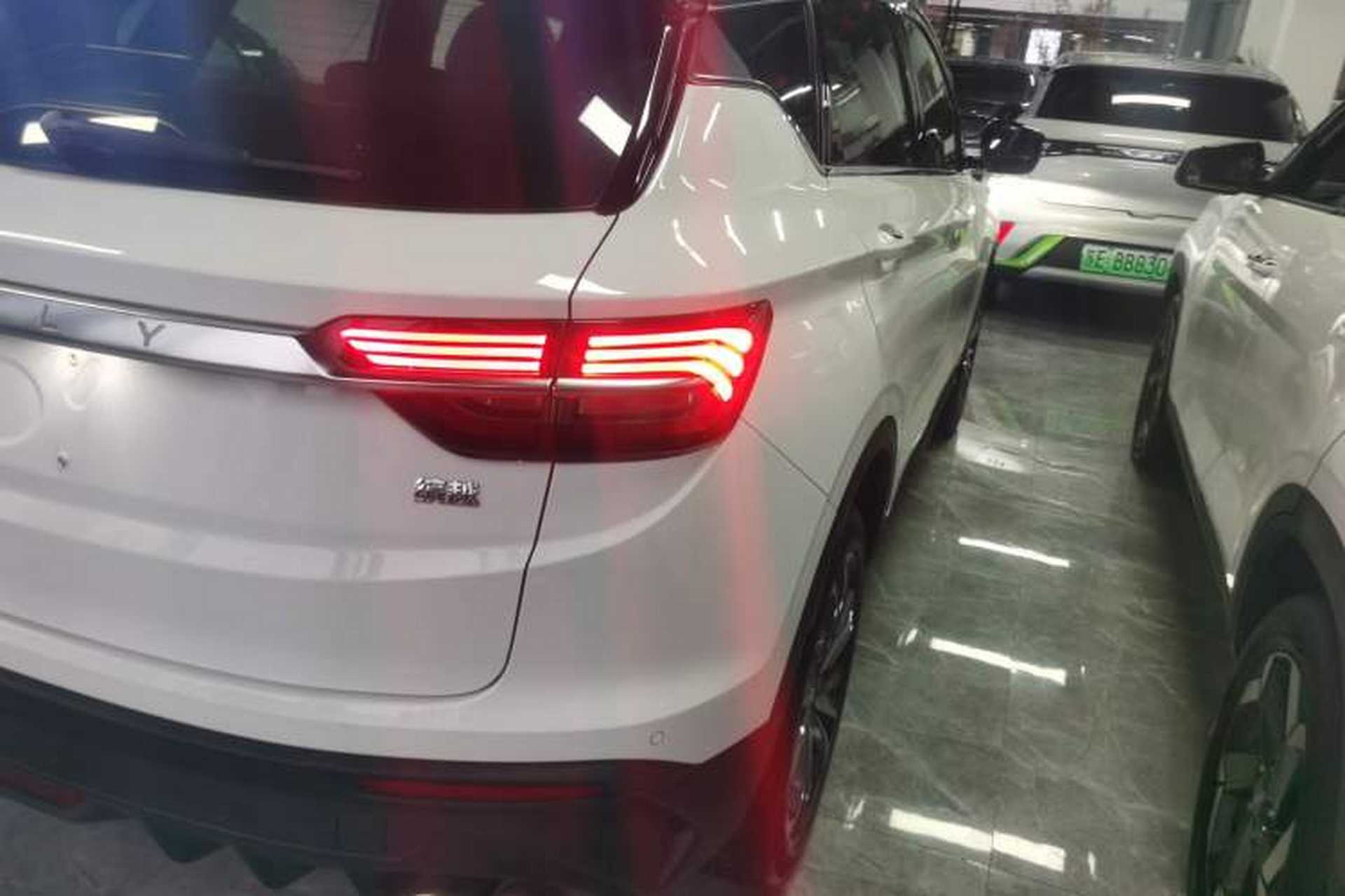 Used Geely Auto Coolray 2019 Sport Version 260T DCT Explorer China VI Standard Exterior 3