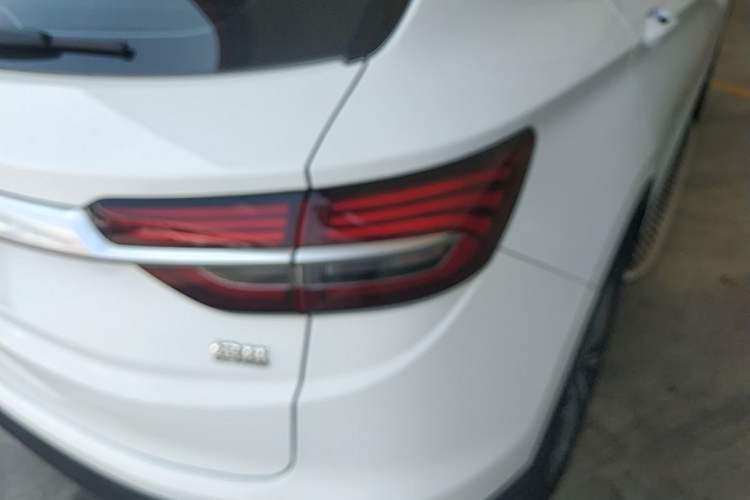 Used Geely Auto Coolray 2019 260T DCT Knight China VI Standard Exterior 3