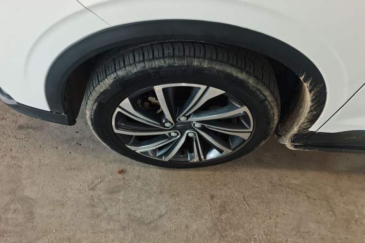Used Geely Auto Coolray 2019 260T DCT Knight China V Standard Exterior 4