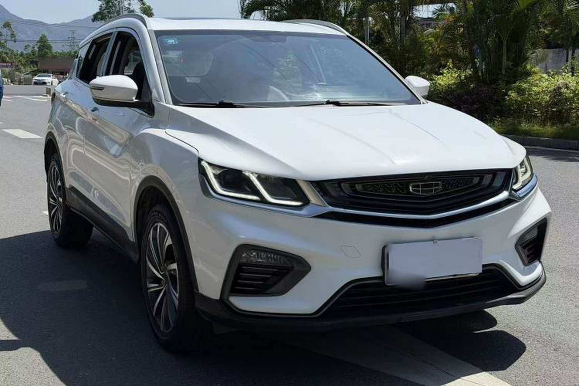 Used Geely Auto Coolray 2019 260T DCT Knight China VI Standard Exterior 4