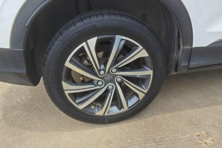 Used Geely Auto Coolray 2019 260T DCT Knight China V Standard Exterior 5