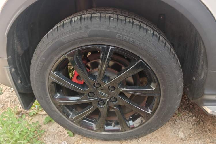 Used Geely Auto Coolray 2019 Sport Version 260T DCT Battle China VI Standard Exterior 5