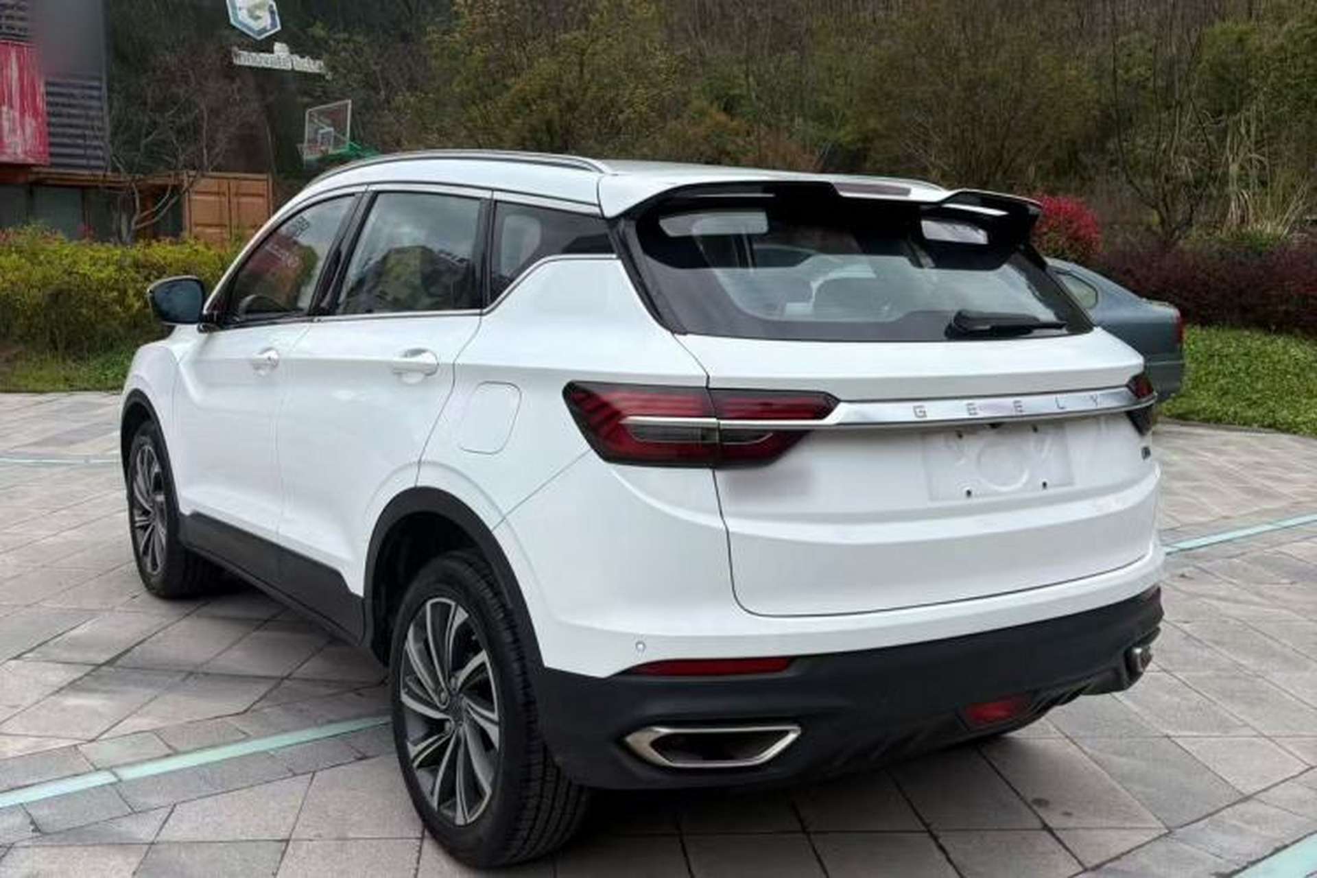 Used Geely Auto Coolray 2019 260T DCT Explorer China V Standard Exterior 5