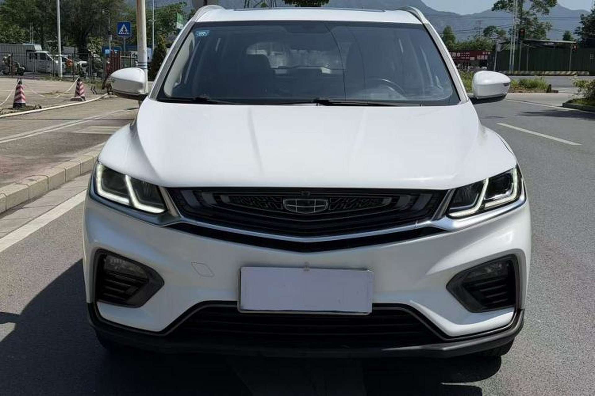 Used Geely Auto Coolray 2019 260T DCT Knight China VI Standard Exterior 5