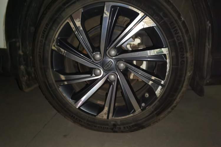 Used Geely Auto Coolray 2019 260T DCT Knight China V Standard Exterior 7