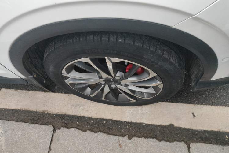 Used Geely Auto Coolray 2019 Sport Model 260T DCT Battle China V Standard Exterior 7