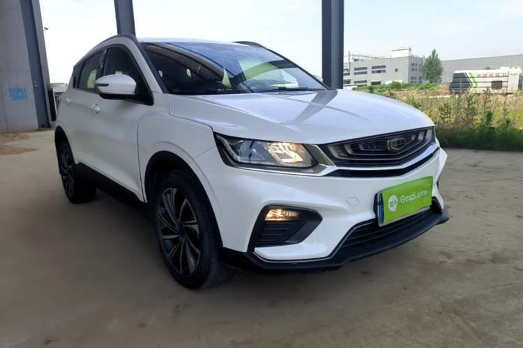 Used Geely Auto Coolray 2019 260T DCT Knight China V Standard Front Right 45 Deg